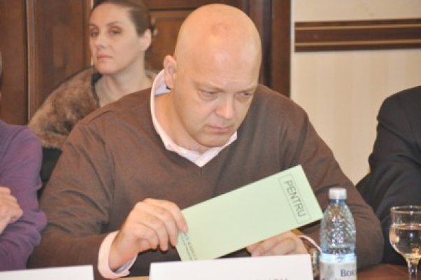 Răducu Popescu nu ştie să explice de ce nu se va mai preda religia islamică în şcoli